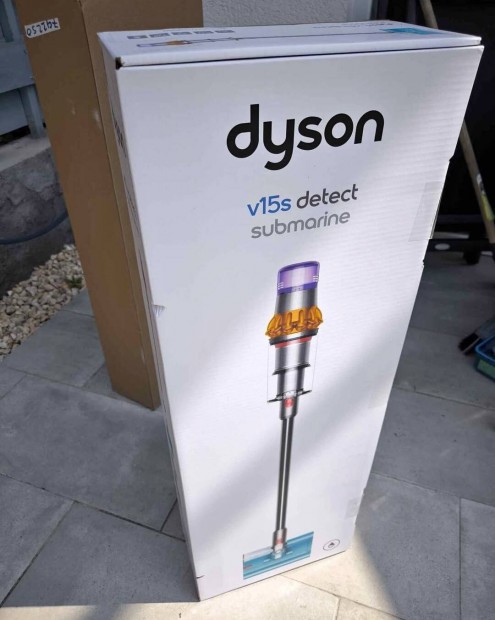 j Dyson V15s Detect Submarine
