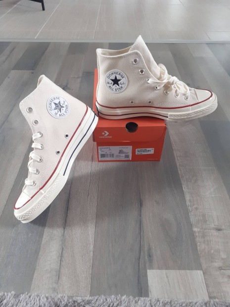 új converse cipő 38-39