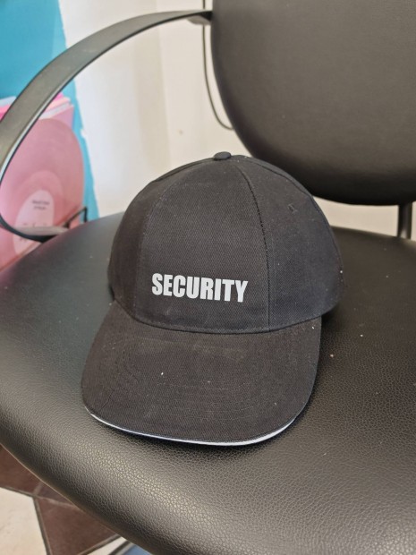 új security baseball sapka fekete eladó.
