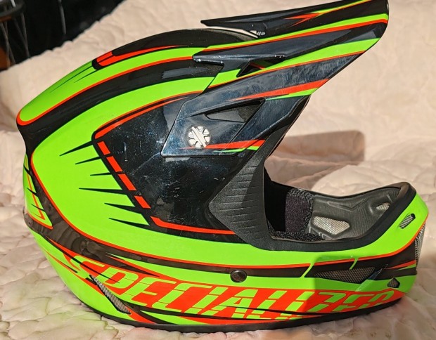 �j specialized dissident dh buk�sisak postai ut�nv�ttel is 