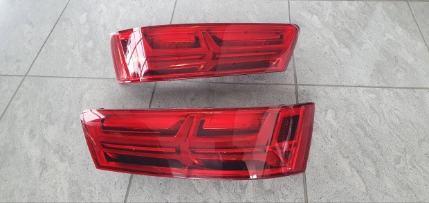 újszerű Audi Q7 4M jobb hátsó LED lámpa