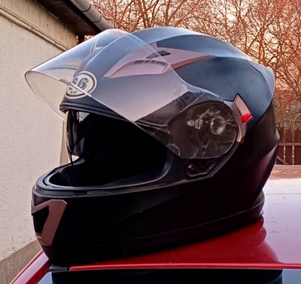 �jszer� motor buk�sisak elad� szolnokon