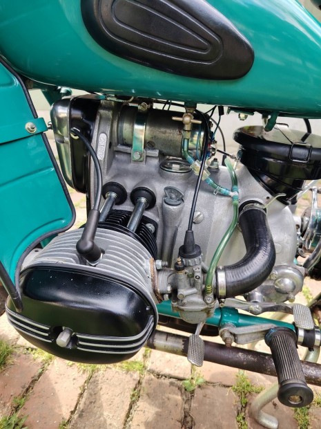 ural m63 motorkerékpár