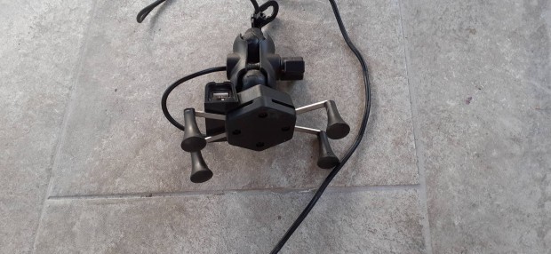 usb töltős telefon tartó motoros