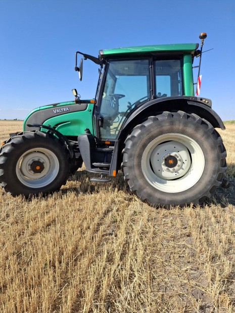 valtra 124 lovas motorral kukorica napraforgó mtz csere