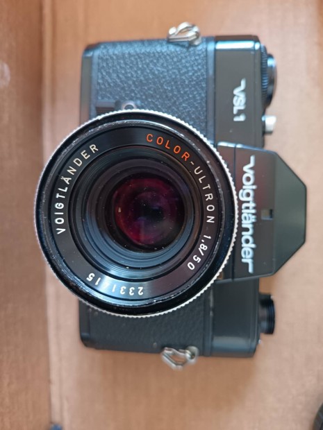 voigtlander kamera elad. 