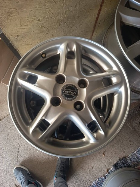 volvo 4x114,3 15 col alufelni szett 