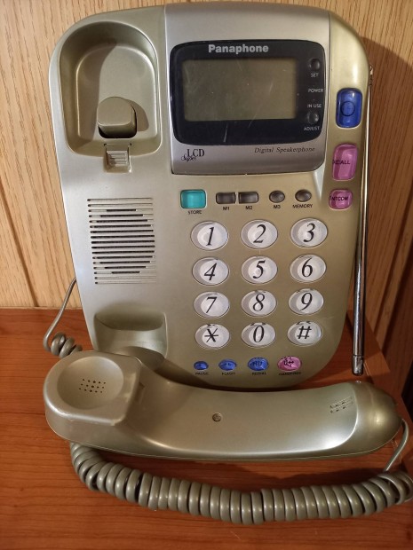 vonalas telefon retro