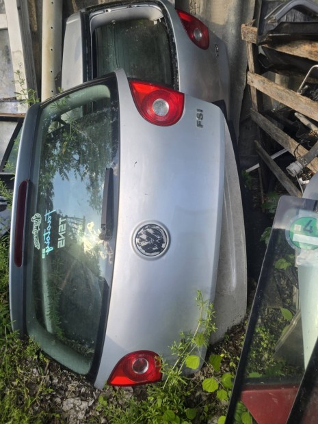 vw Golf V csomagtr ajt 