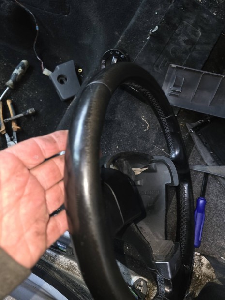vw Jetta 1K5 bőr kormány