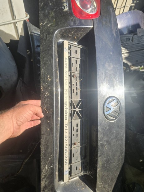 vw Jetta 1K5 csomagtr ajt 