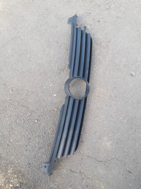 vw lupo hűtőrács jel nélkül 6X0853653A