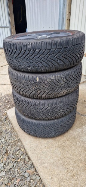 vw,audi alufelni téli gumival eladó.