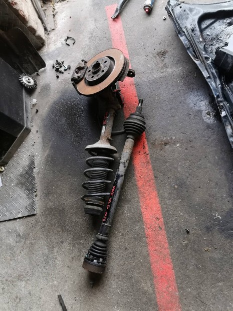 vw bora lenges csillapitok kerek agyak