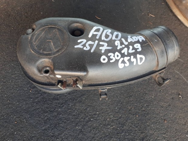 vw golf 3 , 1,4 ABD injektor fedél 030129654D
