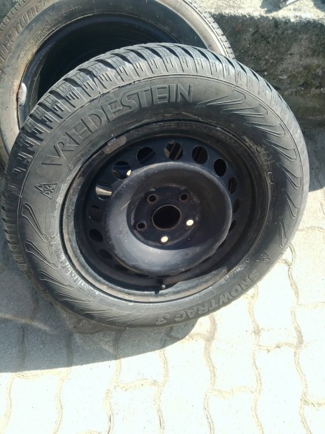 vw golf 5,turan 15" pótkerek