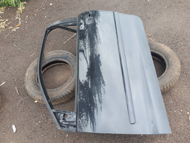 vw polo 9N 2006, 3 ajtós jobb első ajtó fekete