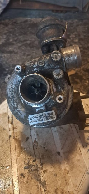 vw sharan mk1 1998 1.9tdi megmaradt alkatrészek eladók.