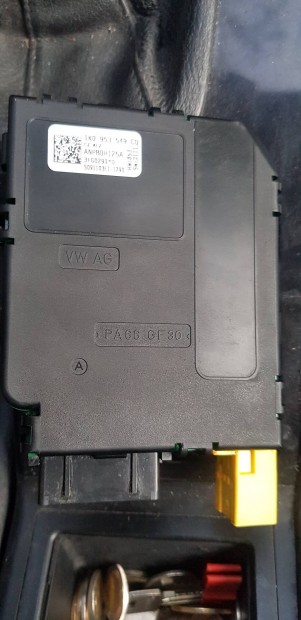 vw touran korm�nysz�g jelad�