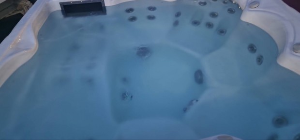 wellis jakuzzi 