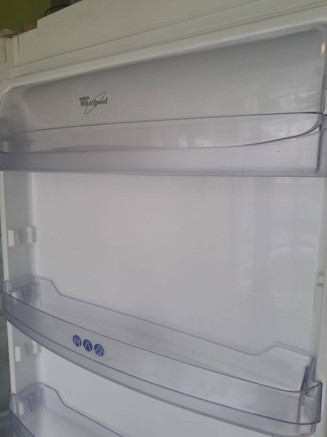 whirlpool 186cm kombinált hűtő