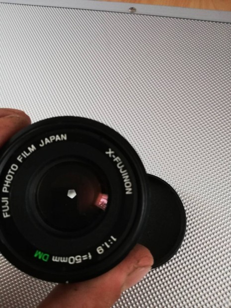 x-fujinon 50mm f1. 9