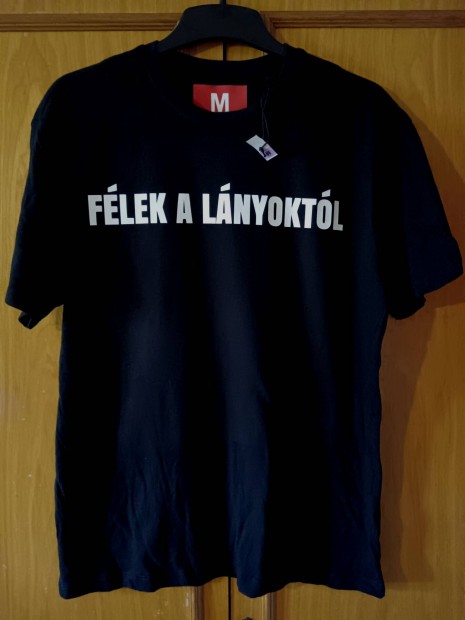 xs, s, m, l és xl méretekben. vadonatúj férfi pólók