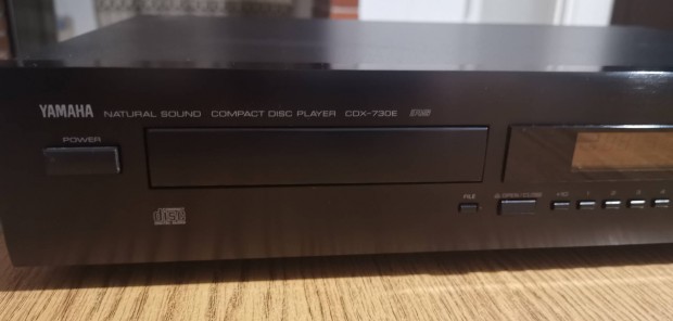 yamaha cdx730E cd lejtsz