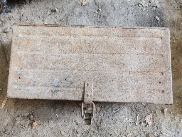 zb 26 30 rakasz lszertart trtart katonai antik doboz
