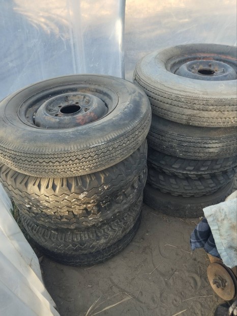 zuk zsuk nysa kerekek eladó