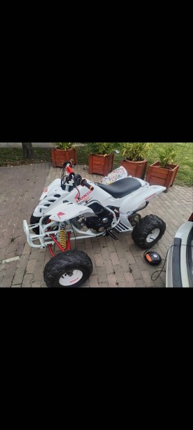 zungstom 200 CCM Nagytestű Quad eladó