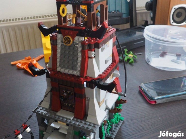 70594 LEGO Ninjago - A világítótorony ostroma - Budaörs, Lego ...