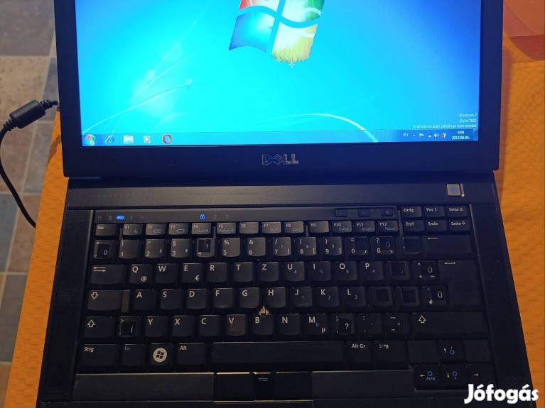 Dell Latitude M Lyi Laptop S Kieg Sz T K J Fog S