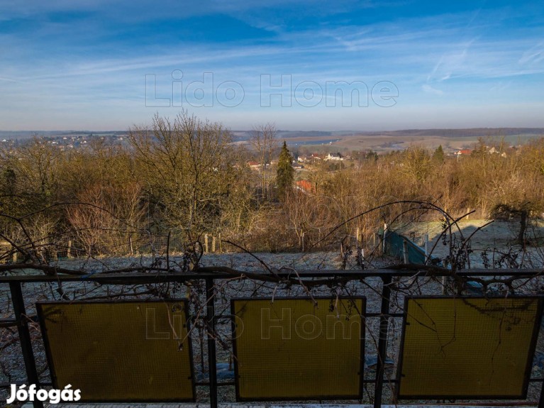 Kaposszerdahely szőlőhegyen panorámás zártkerti ingatlan