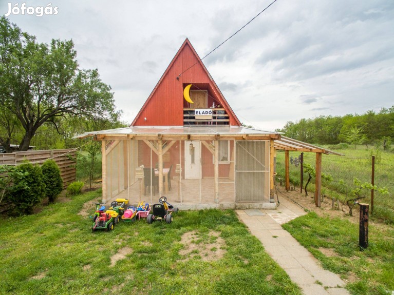 Paks,Vácika dűlő - lakható tanya 21.9 M Ft