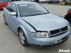 1.9 pd tdi Audi A4 (B6) alkatrészei motor váltó karosszéria