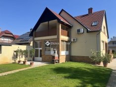 279 nm-es ház eladó Kecskemét