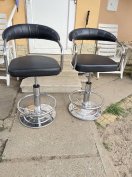 2 db bárszék eladó 3500/ db bp 17 ker