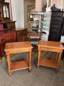 2 db éjjeliszekrény 40000 ft együtt bp.17 ker