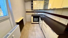 3 szobás, erkélyes, szép állapotú lakás fiataloknak!