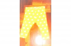80 Cuki sárga nagy fehér pöttyös vékony leggings, naci, nadrág, felső