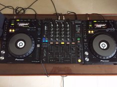 A Console Pioneer cdj 850 + djm 800 + cdj 850 adatai