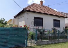 A Mátra lábánál, a nyugodt és barátságos Pásztó külvárosi részén eladó