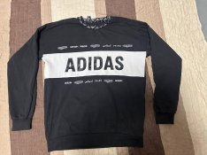 Adidas pulóver