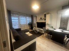 Alkuképes! Debrecen Újkertben felújított 2 szobás lakás eladó