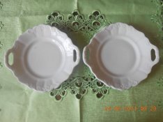 Antik porcelán, inda mintás tál