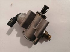 Audi A3 1.6 Nagynyomású szivattyú 03c127025R
