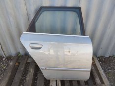 Audi A4 B7 Jobb hátsó ajtó 26351809