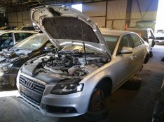 Audi A4 B8 2.7 TDI (Cgk) motorkód Bontás