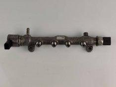 Audi A5 8T Common rail cső 27646471